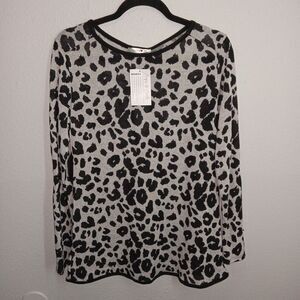 Leopard Print Lightweight Thin Pullover Sweater Size Small Gorilla Cat Elbow Pad